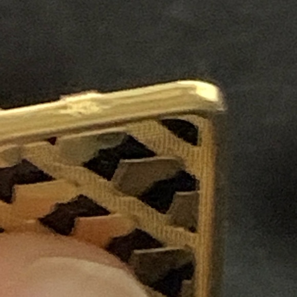 Onyx and 14 kt Gold Heart Pendant - Picture 12 of 12